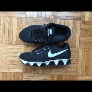 Nike tailwind 8 women 6.5